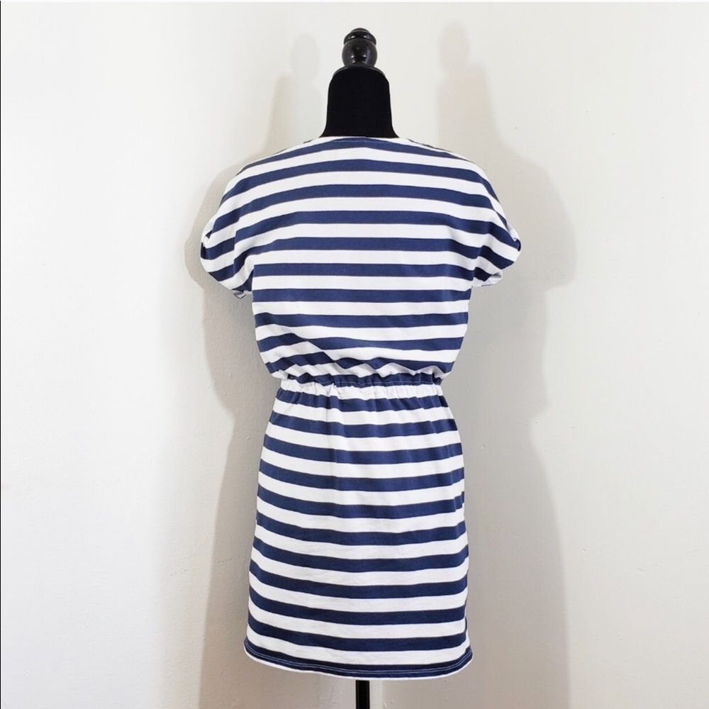 Striped drawstring dress - Picture 3 of 3